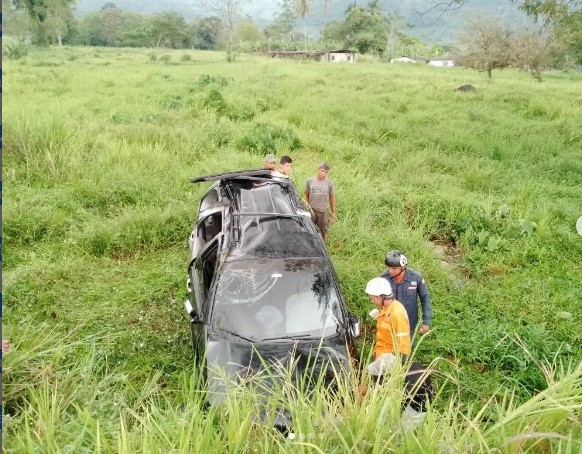 Diario Frontera, Frontera Digital,  VUELCO DE VEHÍCULO, OBISPO RAMOS DE LORA, Sucesos, ,CIUDADANA TACHIRENSE LESIONADA EN VUELCO
DE CAMIONETA EN OBISPO RAMOS DE LORA