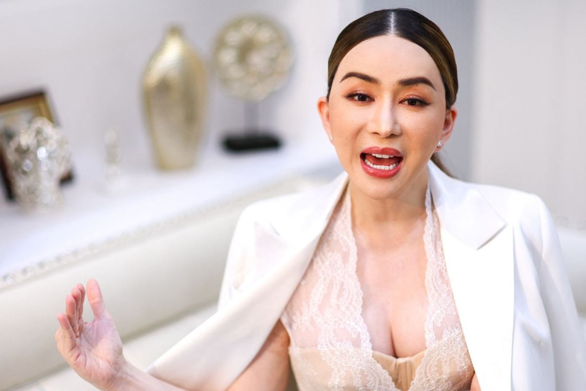 Diario Frontera, Frontera Digital,  Anne Jakkaphong Jakrajutatip, Farándula, ,¿Hubo mano negra? Acribillan a la dueña del Miss Universo 
y la tachan de "tramposa"