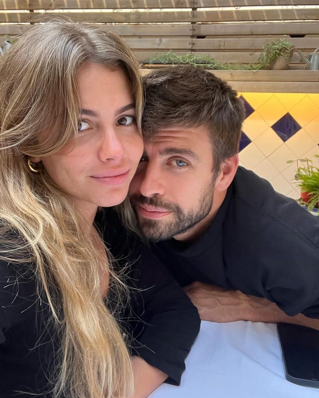 Diario Frontera, Frontera Digital,  CLARA CHÍA, Farándula, ,Piqué se dejó de rodeos y publicó la primera foto oficial 
con su novia Clara Chía