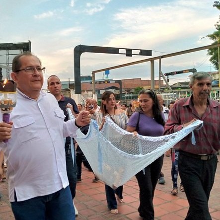 Diario Frontera, Frontera Digital,  PARADURA DE NIÑO, ALCALDÍA DE ALBERTO ADRIANI, El Vigía Panamericana, ,Alcalde Lisandro Segura acompañó Paradura del Niño Jesús en la Catedral y plaza Bolívar