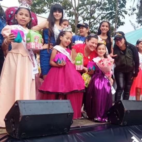 Diario Frontera, Frontera Digital,  Mini Reina de Belén, Alcalde Jesús Araque y Ferisol, Entretenimiento, ,Alcalde Jesús Araque y Ferisol eligieron Mini Reina de Belén