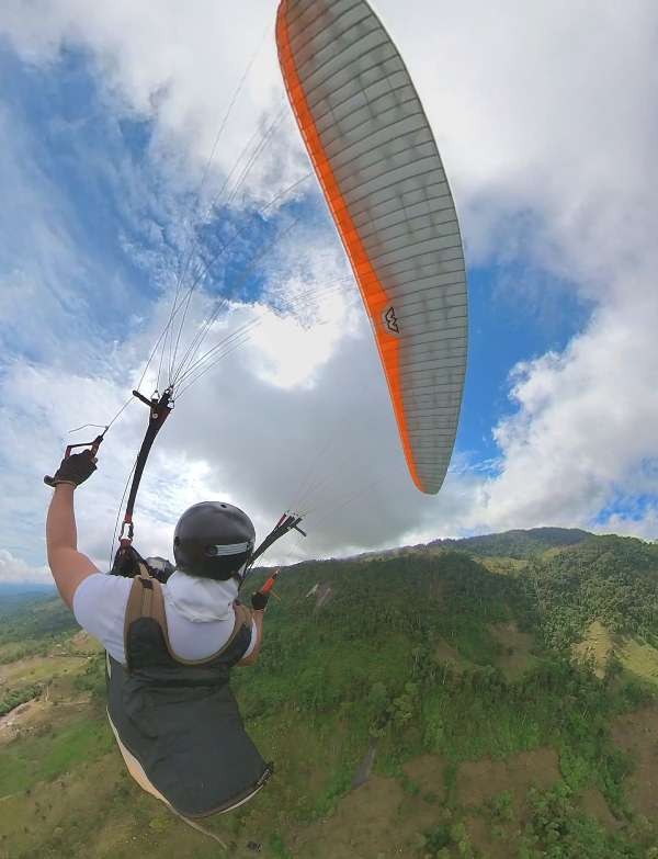Diario Frontera, Frontera Digital,  PARAPENTES, ZEA, MÉRIDA, Mocoties, ,Zedeños disfrutaron de exhibición de Parapentes en el cerro de la Cuchilla