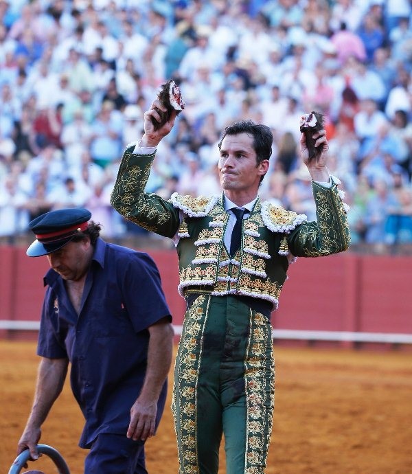 Diario Frontera, Frontera Digital,  DESPEDIDA DE EL JULI, SEVILLA, ESPAÑA, Entretenimiento, ,Luque graba su nombre en la histórica despedida de El Juli, leyenda viva del toreo