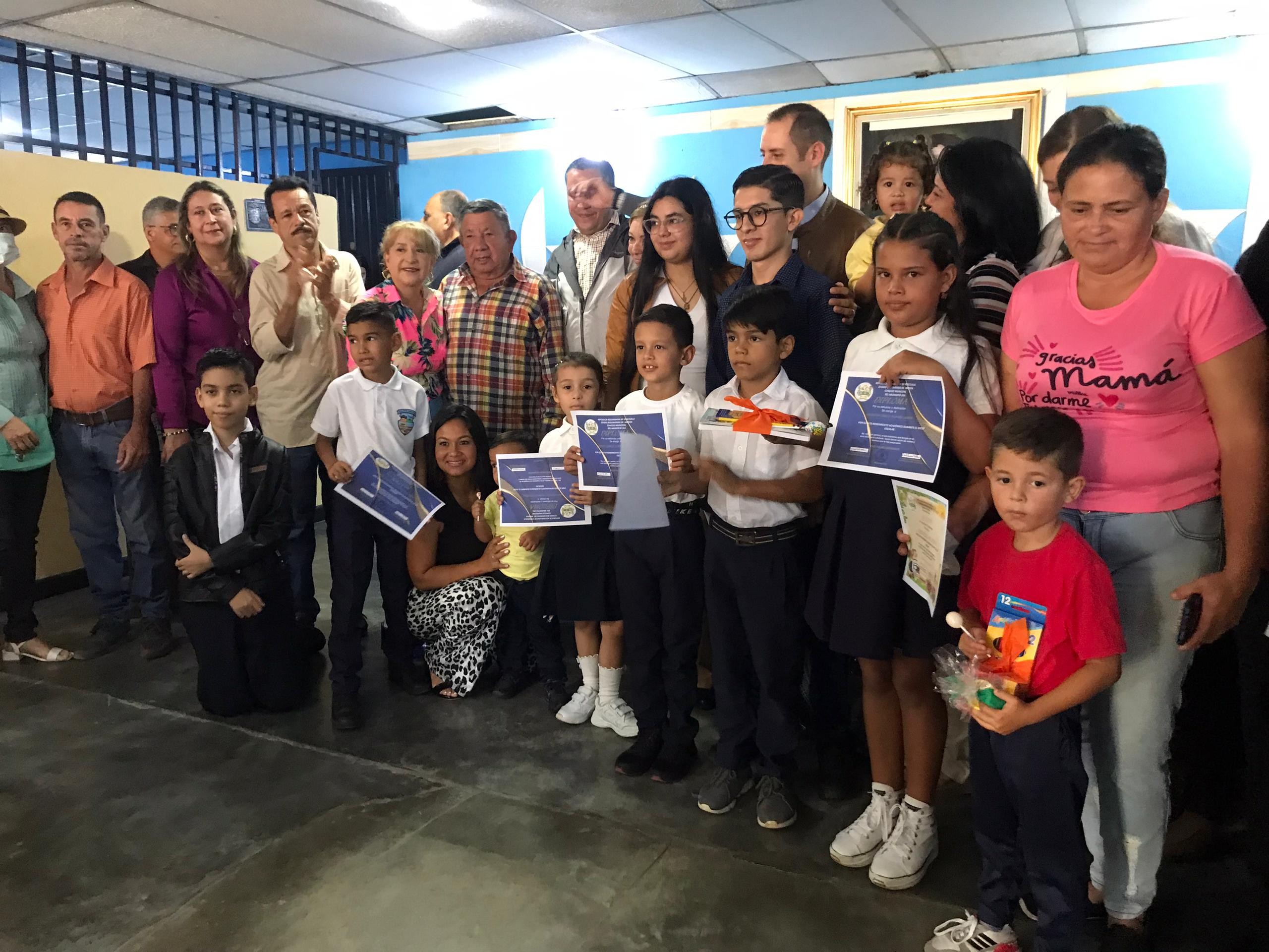 Diario Frontera, Frontera Digital,  Zea, Mérida, Estudiantes, Musicos, Cámara municipal, Mocoties, ,Mediante acto especial Concejo Municipal en Zea reconoció a músicos y estudiantes en su día
