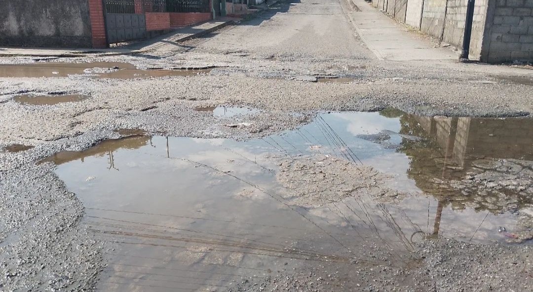 Diario Frontera, Frontera Digital,  Mérida, Municipio Alberto Adriani, El Vigía, El Vigía Panamericana, ,Exigen a la Alcaldía reparar tramo vial entre La Conquista y final de la Av. Coco Frío