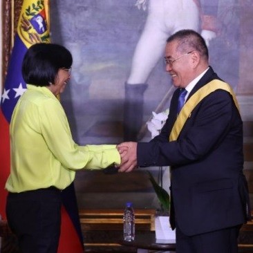 Diario Frontera, Frontera Digital,  Gobierno venezolano, Delcy Rodríguez, Ri Sung Gil, Corea del Norte, Politica, ,Gobierno venezolano condecoró a embajador de Corea del Norte tras nueve años de misión diplomática