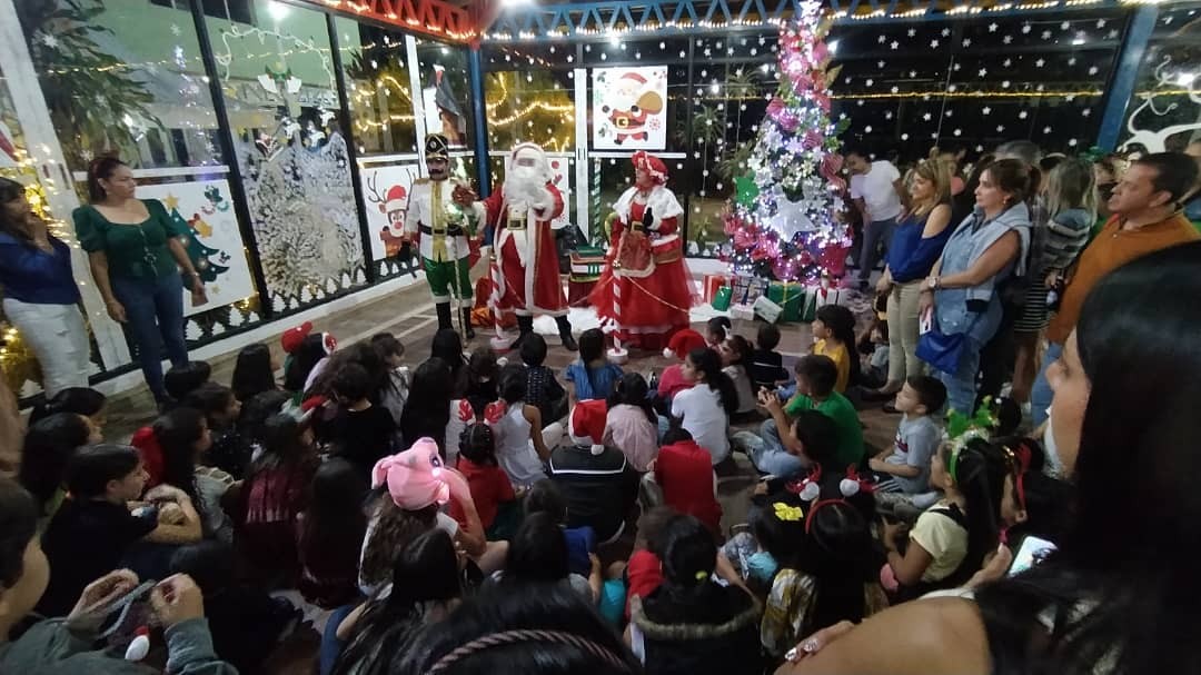 Diario Frontera, Frontera Digital,  CSIVM, Centro Social Ítalo Venezolano, Babbo Natale, San Nicolás, Mauro Inbastaro, Entretenimiento, ,Babbo Natale llega al CSIVM para celebrar la Navidad