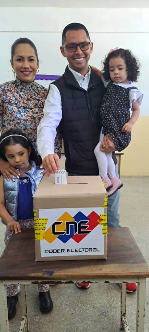Diario Frontera, Frontera Digital,  Referéndum consultivo, Esequibo, Plan República, Jesús Araque, municipio Libertador, Venezuela Toda, Politica, ,Alcalde Jesús Araque: En el Municipio Libertador se demostró civismo en Referendo por el Esequibo