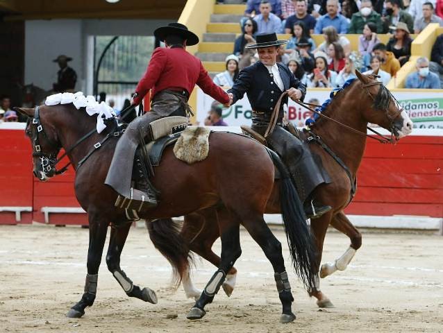 Diario Frontera, Frontera Digital,  CARNAVAL TAURINO DE AMÉRICA, CARNAVAL, TOROS, MÉRIDA, EL CAPIRO, RANCHO GRANDE, Entretenimiento, ,Rancho Grande por El Capiro en la de rejones