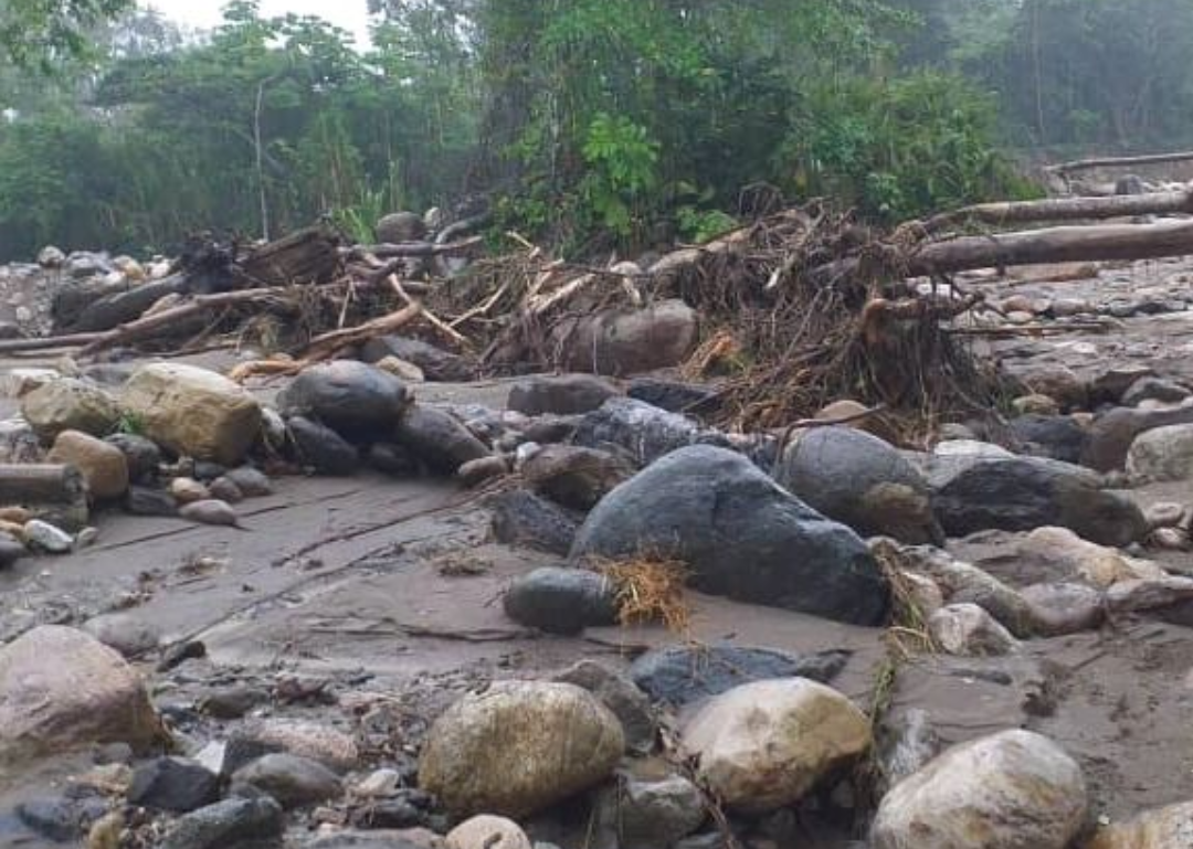 Diario Frontera, Frontera Digital,  DAÑOS DIQUES TOMA, RÍO CACIQUE, CAÑA BRAVA, El Vigía Panamericana, ,Crecida del río Caña Brava y Cacique deja daños 
en diques de captación en Alberto Adriani