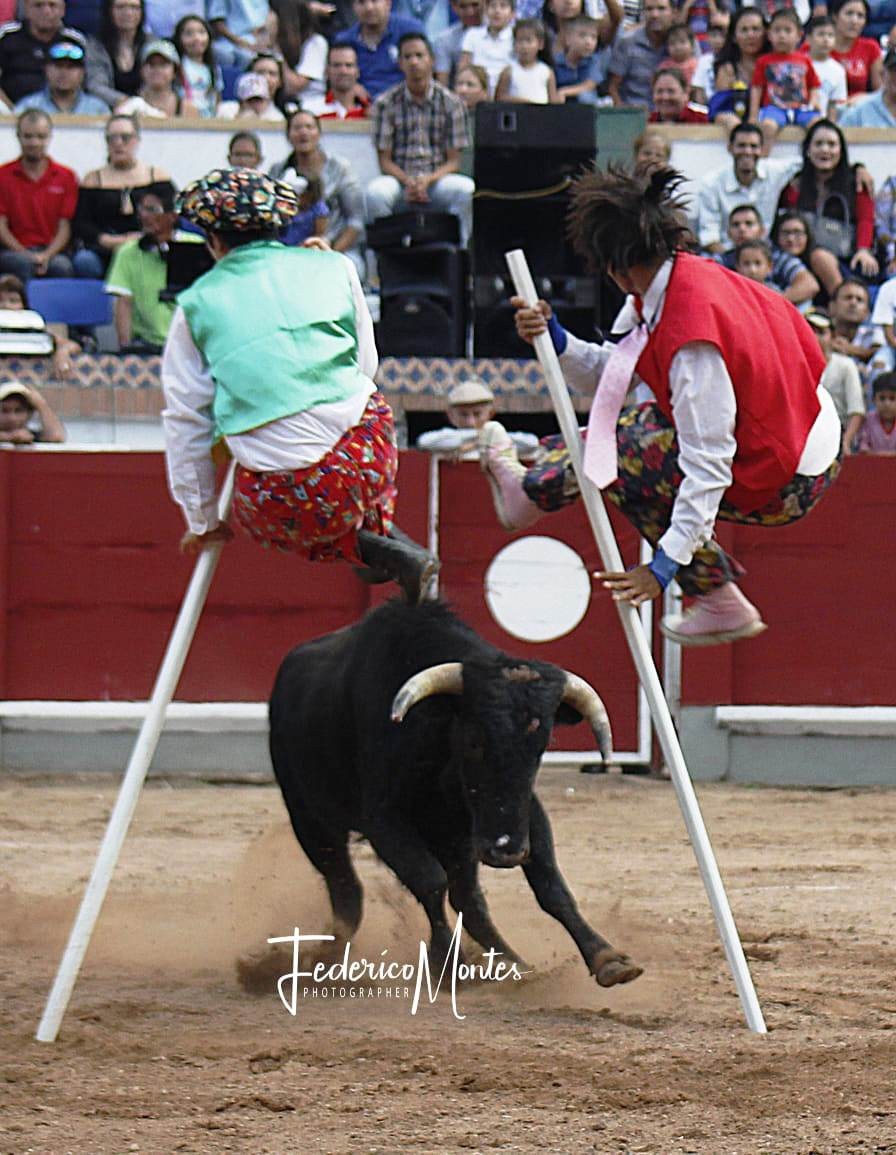 Diario Frontera, Frontera Digital,  Octavita de Carnaval, ROMÁN EDUARDO SANDIA, ENANITOS TOREROS, Entretenimiento, ,Fulichan y sus enanitos toreros en la Octavita de Carnaval