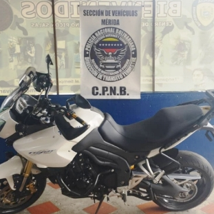 Diario Frontera, Frontera Digital,  RETENCIÓN DE DOS VEHÍCULOS, PNB, SIIPOL, Sucesos, ,PNB-Mérida retuvo dos vehículos tipo moto  
por  alteración de seriales y solicitud ante el Sistema SIIPOL