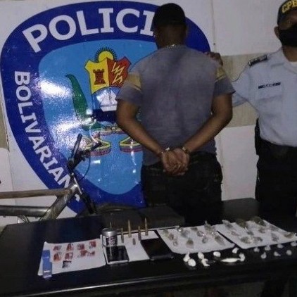 Diario Frontera, Frontera Digital,  DROGAS, EL CHIVO, Sucesos, ,POLICÍA INCAUTÓ A VENDEDOR AMBULANTE
DE LECHE 40 ENVOLTORIOS DE DROGAS EN EL CHIVO