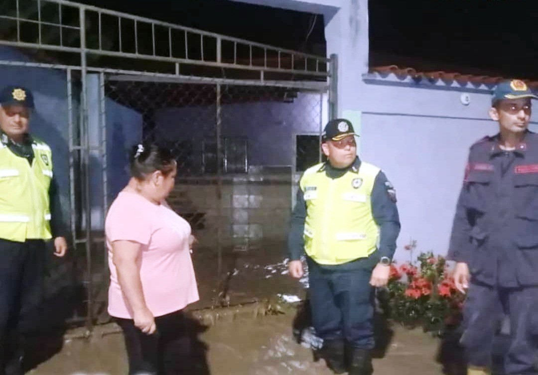 Diario Frontera, Frontera Digital,  MUCUJEPE, MUNICIPIO ALBERTO ADRIANI, El Vigía Panamericana, ,Siete viviendas inundadas y colapso 
de los muros de contención en Mucujepe de El Vigía