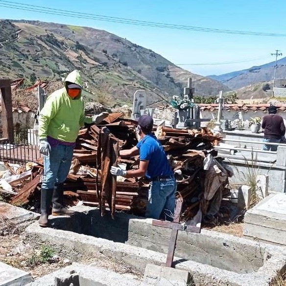 Diario Frontera, Frontera Digital,  Alcaldía de Rangel, Páramo, ,Alcaldía de Rangel, en Mérida, realiza 
mantenimiento a cementerios municipales