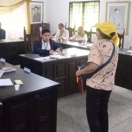 Diario Frontera, Frontera Digital,  JUBILADOS ALBERTO ADRIANI, JUBILADOS ALBERTO ADRIANI, EXCLUIDOS, PRESUPUESTO MUNICIPAL, El Vigía Panamericana, ,Jubilados de la alcaldía Alberto Adriani 
fueron excluidos del presupuesto municipal