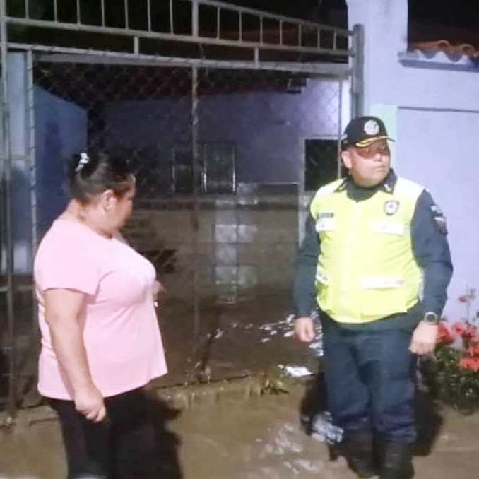 Diario Frontera, Frontera Digital,  MUCUJEPE, MUNICIPIO ALBERTO ADRIANI, El Vigía Panamericana, ,Siete viviendas inundadas y colapso 
de los muros de contención en Mucujepe de El Vigía