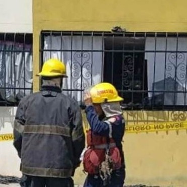 Diario Frontera, Frontera Digital,  EXPLOSIÓN DE GAS, APARTAMENTO EJIDO, CUERPO DE BOMBEROS, MÉRIDA, Sucesos, ,Fuga de gas originó una explosión 
en apartamento de Ejido