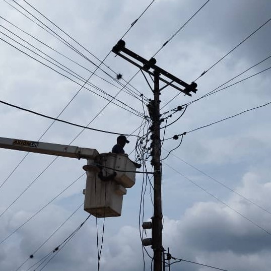 Diario Frontera, Frontera Digital,  ELECTRICIDAD EN ONIA, El Vigía Panamericana, ,Restituido servicio eléctrico 
en sector Onia del municipio Alberto Adriani
