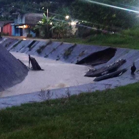 Diario Frontera, Frontera Digital,  Caño Bubuquí en El Vigía, El Vigía Panamericana, ,Denuncian quiebre de las pantallas cimentadas 
del Caño Bubuquí en El Vigía