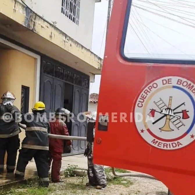 Diario Frontera, Frontera Digital,  CUERPO DE BOMBEROS, MÉRIDA, VIVIENDA, EL VIGÍA, Sucesos, ,Gerencia de Prevención del Cuerpo de Bomberos
investigará incendio de una vivienda en El Vigía
