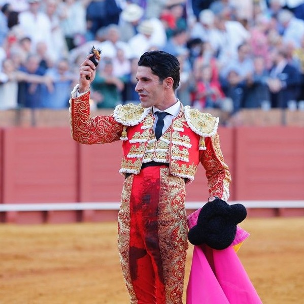 Diario Frontera, Frontera Digital,  FERIA DE ABRIL, NOVENO FESTEJO DE ABONO, SEVILLA, Entretenimiento, ,Un exquisto toro resucita a Talavante y una corrida fundida