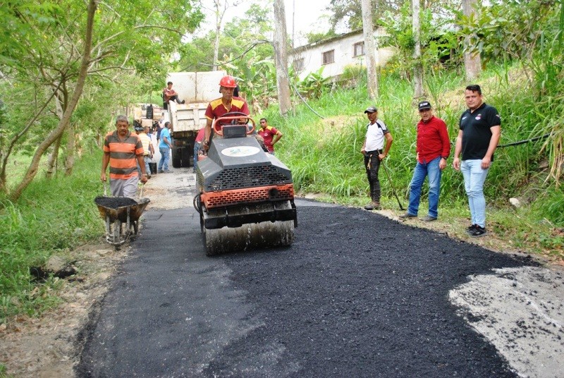Diario Frontera, Frontera Digital,  CARRIZAL TOVAR, Mocoties, ,Comunidad de El Carrizal  en Tovar recibe atención y mejora de vialidad