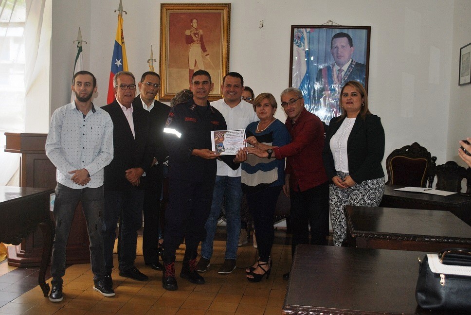 Diario Frontera, Frontera Digital,  CUERPO DE BOMBEROS TOVAR, Mocoties, ,Autoridades de Tovar celebraron los 49 años 
de creación de la estación del Cuerpo de Bomberos