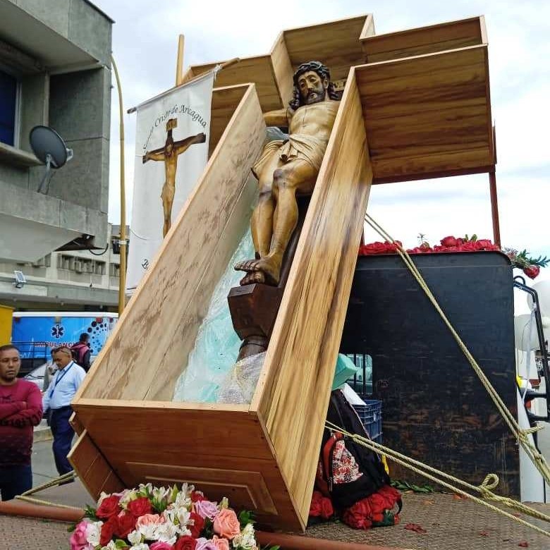 Diario Frontera, Frontera Digital,  SANTO CRISTO DE ARICAGUA, IAHULA, EMERGENCIA, Salud, ,Imagen del Santo Cristo de Aricagua se detuvo en la emergencia del Iahula