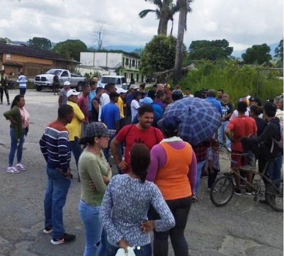 Diario Frontera, Frontera Digital,  PROTESTA, PUENTE LAS VIRTUDES, El Vigía Panamericana, ,Habitantes protestaron para exigir
la instalación del puente en Las Virtudes
