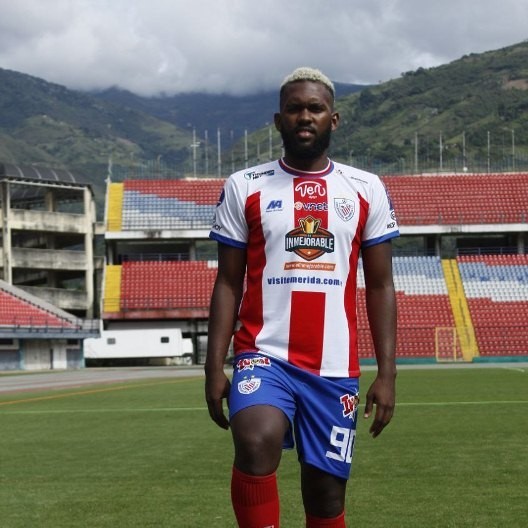 Diario Frontera, Frontera Digital,  Isidoro Hinestroza, ESTUDIANTES DE MÉRIDA, Deportes, ,Isidoro Hinestroza refuerza el ataque Académico