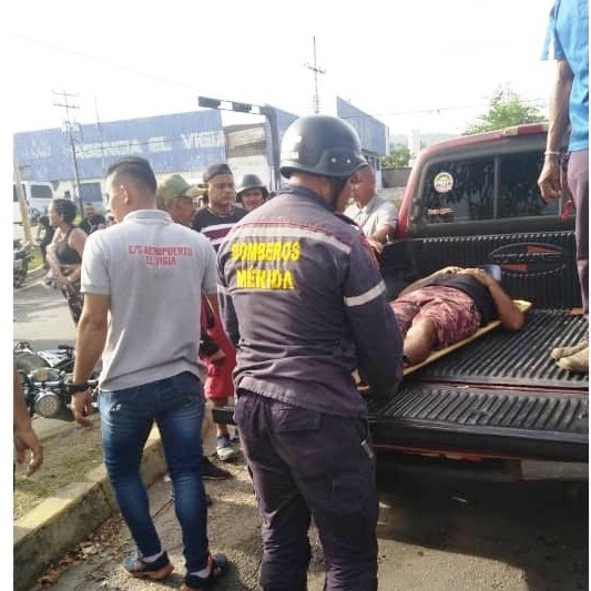 Diario Frontera, Frontera Digital,  LESIONADOS, EL VIGÍA, Sucesos, ,Dos adultos y una niña lesionados
en colisión y vuelco entre dos motos en El Vigía