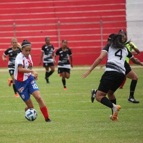 Diario Frontera, Frontera Digital,  Estudiantes de Mérida F.C. Femenino, Deportes, ,Karelis Alvarado: “La unión será fundamental de cara a la segunda vuelta”