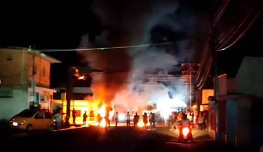 Diario Frontera, Frontera Digital,  PREOTESTAS, ELECTRICIDAD, SANTA BÁRBARA DEL ZULIA, El Vigía Panamericana, ,Colonenses protestaron y quemaron cauchos por crisis eléctrica