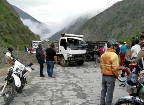 Diario Frontera, Frontera Digital,  La Variante, Sucesos, ,Tres lesionados dejó colisión entre camiones en La Variante