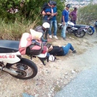 Diario Frontera, Frontera Digital,  ACCIDEDNTE, EJIDO, MÉRIDA, CAMPO ELÍAS, CAMPO ELÍAS, ACCIDENTE, Sucesos, ,Una ciudadana y una adolescente resultaron
heridos en vuelco de moto en Ejido