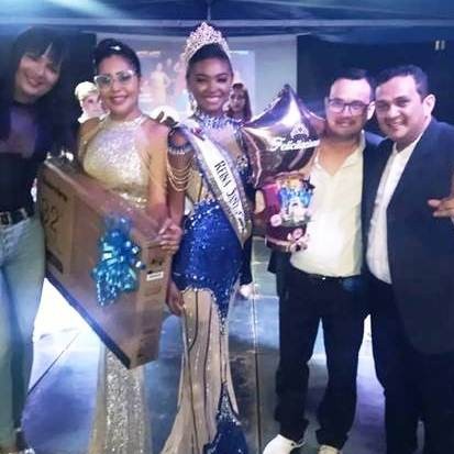 Diario Frontera, Frontera Digital,  REINAS DE SANTA ELENA, VILLAFRAZ, OBISPO RAMOS DE LOORA, MÉRIDA, El Vigía Panamericana, ,𝗦𝗮𝗻𝘁𝗮 𝗘𝗹𝗲𝗻𝗮 𝗲𝗹𝗶𝗴𝗶𝗼́ 𝗮 𝘀𝘂𝘀 𝗿𝗲𝗶𝗻𝗮𝘀 𝗲𝗱𝗶𝗰𝗶𝗼́𝗻 2023