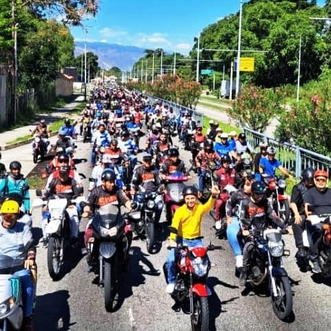 Diario Frontera, Frontera Digital,  Fuerza Motorizada Merideña, NOCOLÁS MADURO, JESÚS ARAQUE, PSUV LIBERTADOR MÉRIDA, Politica, ,Fuerza Motorizada Merideña realizó Caravana 
en apoyo al Presidente Nicolás Maduro