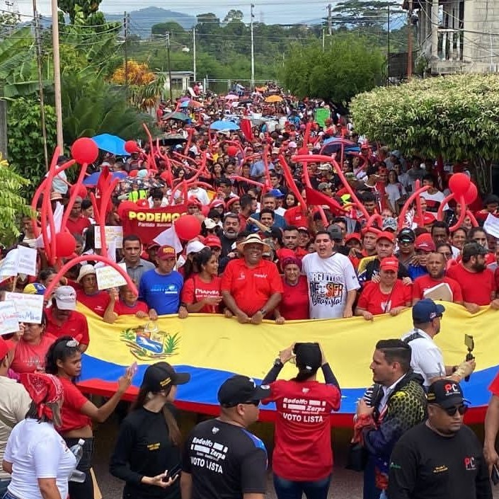 Diario Frontera, Frontera Digital,  MOVILIZACIÓN PSUV, EL VIGIA, ALBERTO ADRIANI, NICOLÁS MADURO, Politica, El Vigía Panamericana, ,El pueblo vigiense está resteado 
con el presidente Nicolás Maduro