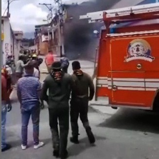Diario Frontera, Frontera Digital,  PLANTA GENERADORA, PLANTA GENERADORA, BANCO PROVINCIAL, TOVAR, Sucesos, ,Bomberos indagan incendió en la planta generadora
de electricidad en el Provincial de Tovar