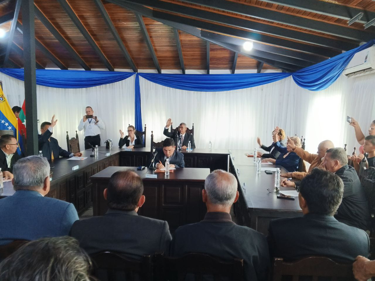 Diario Frontera, Frontera Digital,  El Vigía Panamericana, ,Designan y juramentan nueva directiva del Concejo Municipal de Alberto Adriani