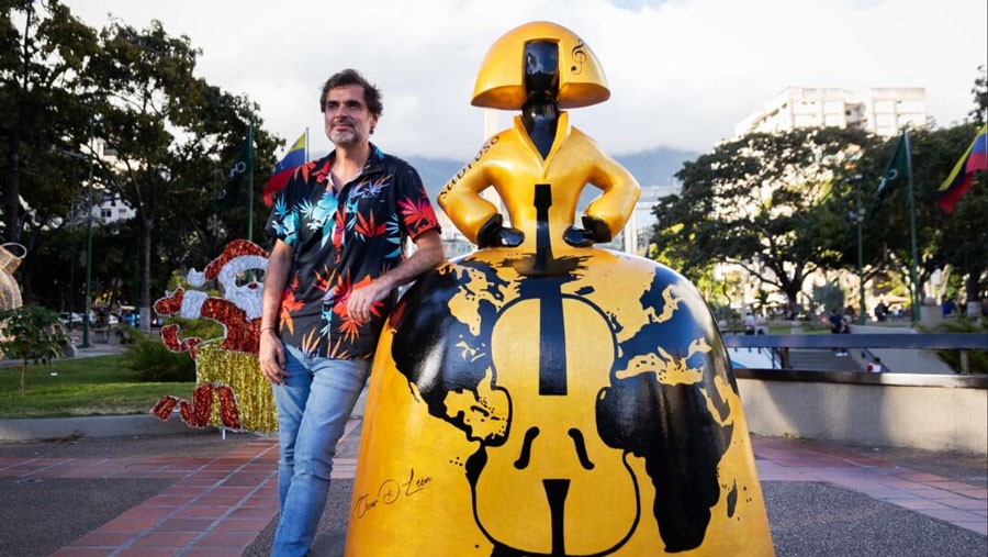 Diario Frontera, Frontera Digital,  Entretenimiento, ,Las Meninas del artista plástico Antonio Azzato 
llegaron a Caracas para buscar la unificación familiar