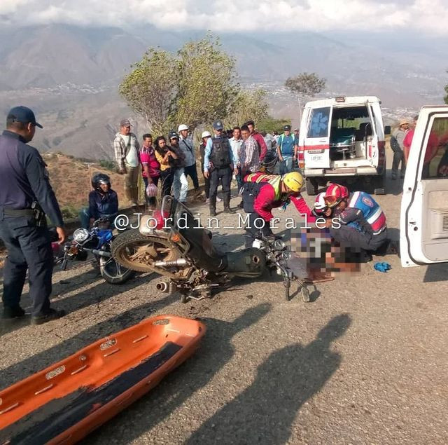 Diario Frontera, Frontera Digital,  Sucesos, ,Colisión dejó a dos jóvenes heridos en Pueblo Nuevo del Sur