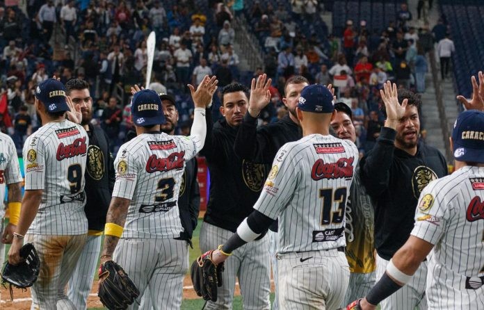 Diario Frontera, Frontera Digital,  Deportes, ,¡Samba en el Universitario! Tiburones deja sin final a Leones