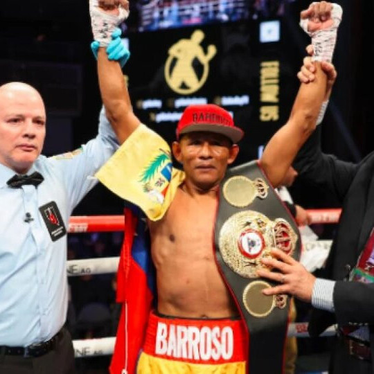 Diario Frontera, Frontera Digital,  Deportes, ,Venezolano Ismael Barroso se alza con título interino superligero de la AMB
