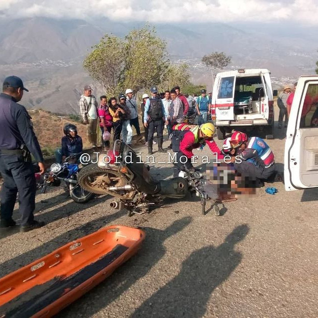 Diario Frontera, Frontera Digital,  Sucesos, ,Colisión dejó a dos jóvenes heridos en Pueblo Nuevo del Sur