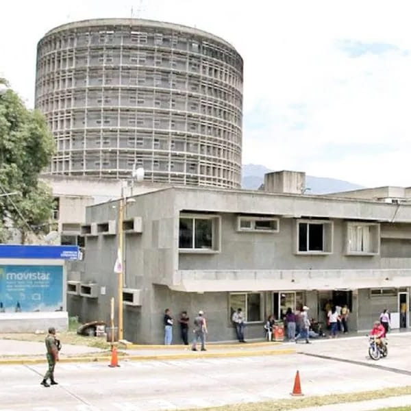 Diario Frontera, Frontera Digital,  Sucesos, ,Adolescente resultó lesionado tras volcar la moto sobre la vía en Mérida