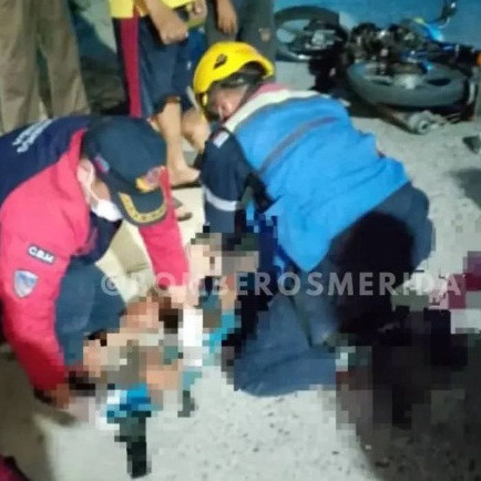 Diario Frontera, Frontera Digital,  Sucesos, ,Dos ciudadanos resultaron lesionados en colisión entre motos en Santa Cruz de Mora