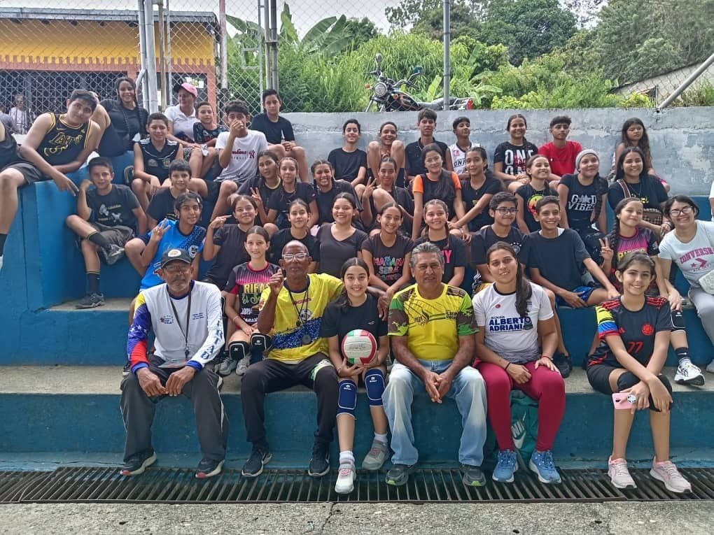Diario Frontera, Frontera Digital,  El Vigía Panamericana, ,Instituto Municipal de Deporte de Alberto Adriani creó la escuela de voleibol para impulsar la disciplina