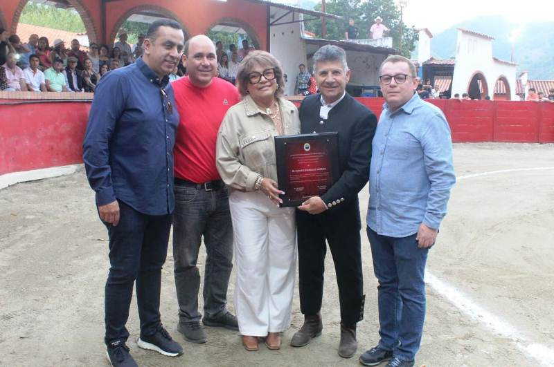 Diario Frontera, Frontera Digital,  Entretenimiento, ,Emotiva despedida de Augusto Rodríguez Jáuregui en el MCC